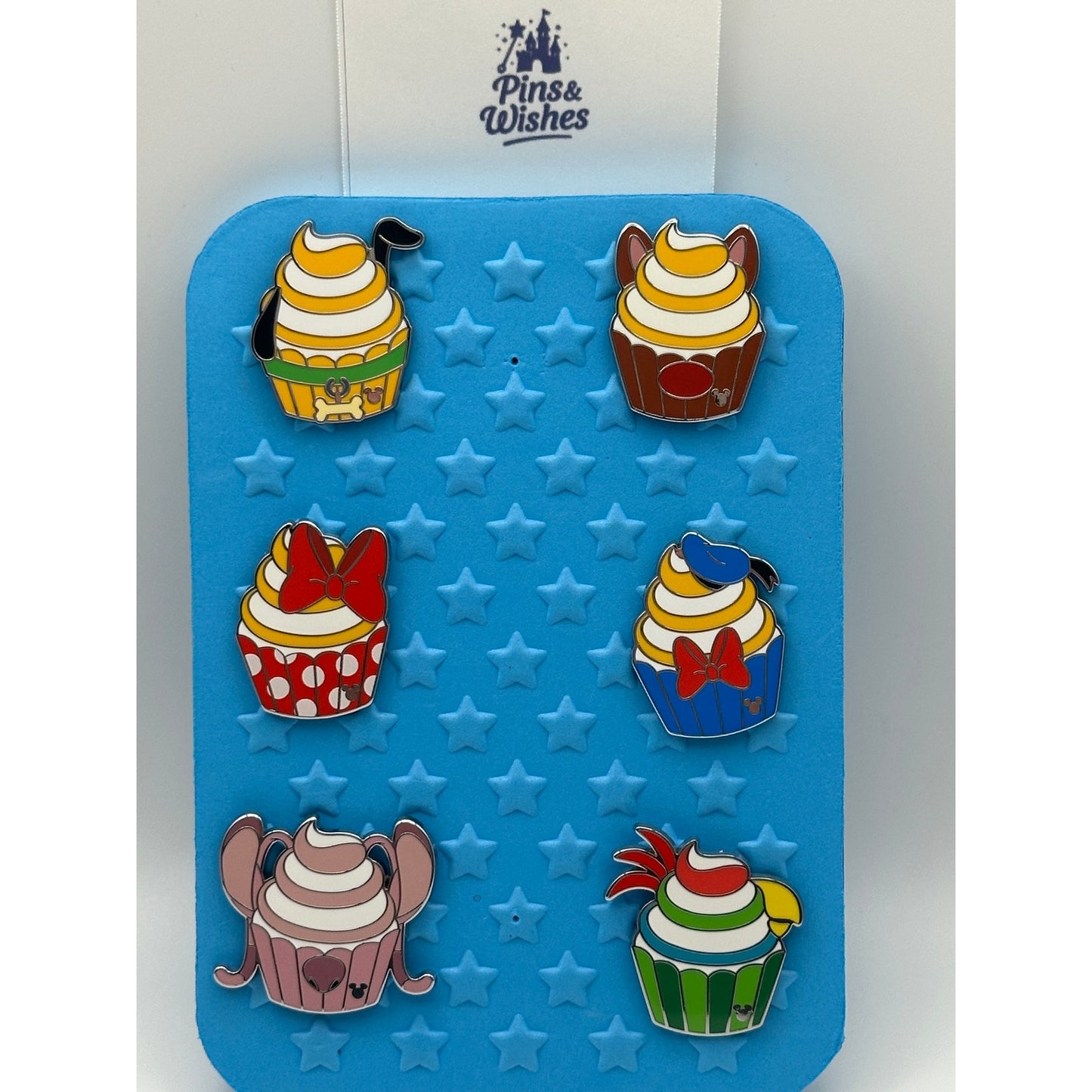 DLR 6 Pin Cupcake Set with Chaser Hidden Disney 2026 Hidden Mickey Pins