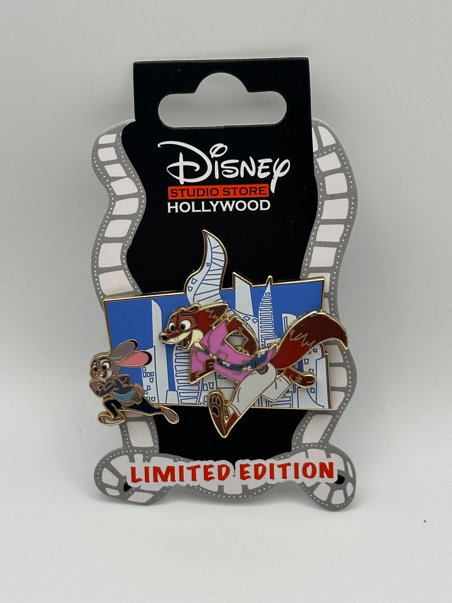 Disney DSSH Zootopia 2 - Nick Wilde and Judy Hopps | Limited Edition | Pins and Wishes