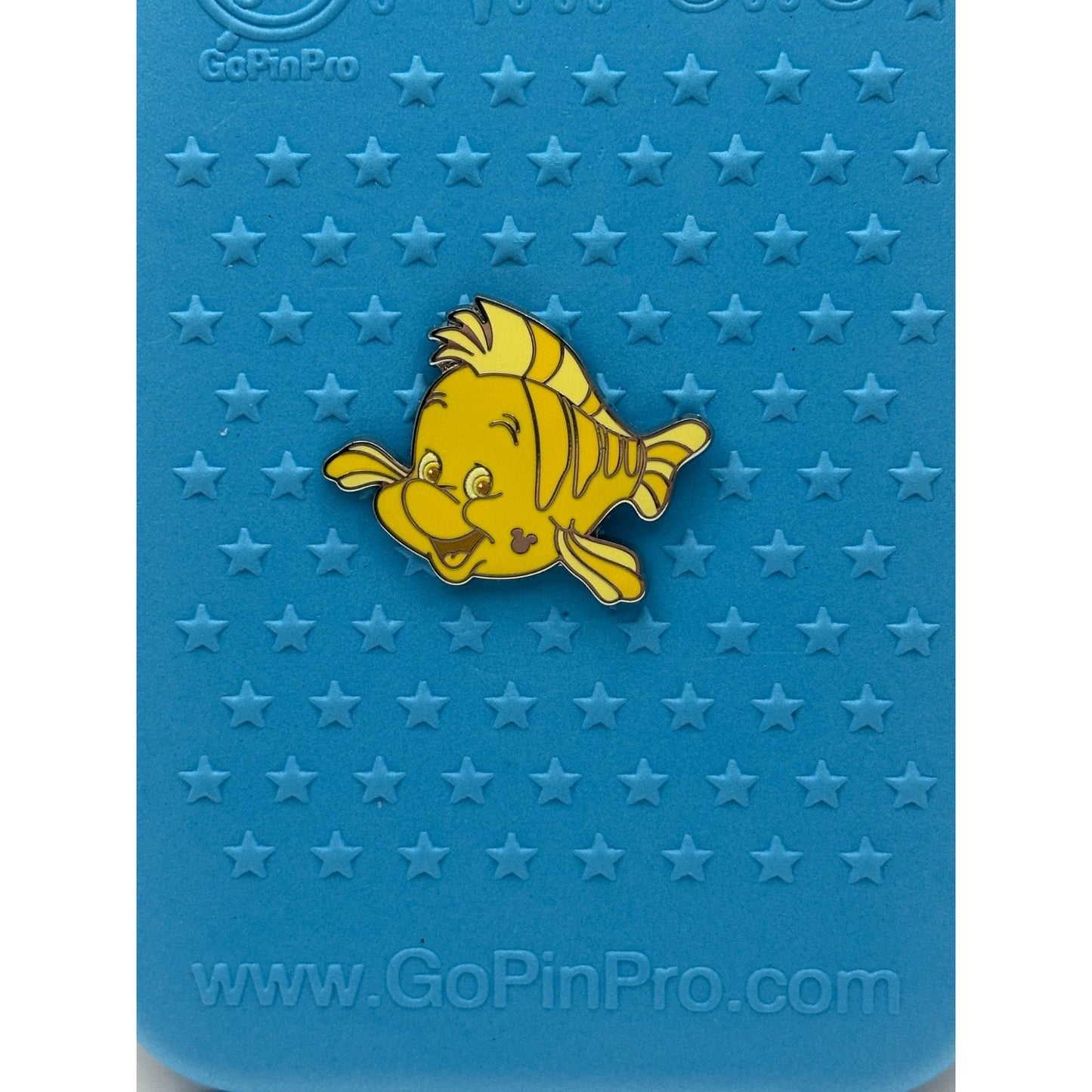 Disneyland DLR Wave B Hidden Disney Yellow Pin Flounder
