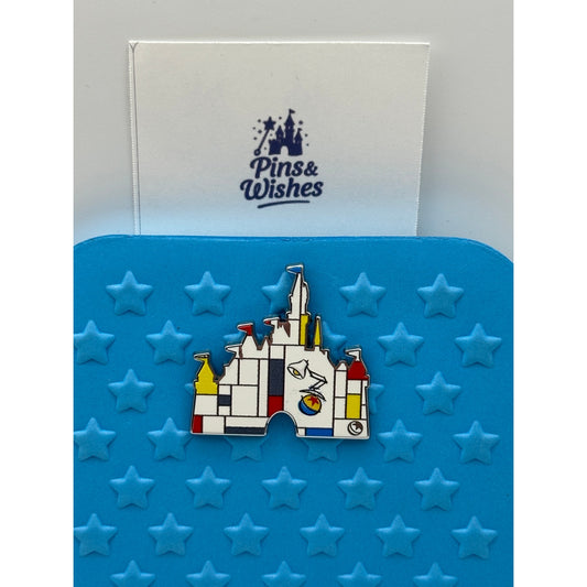 Chaser Pixar Place - Castle DLR Hidden Disney 2026 Wave A Hidden Mickey Pin
