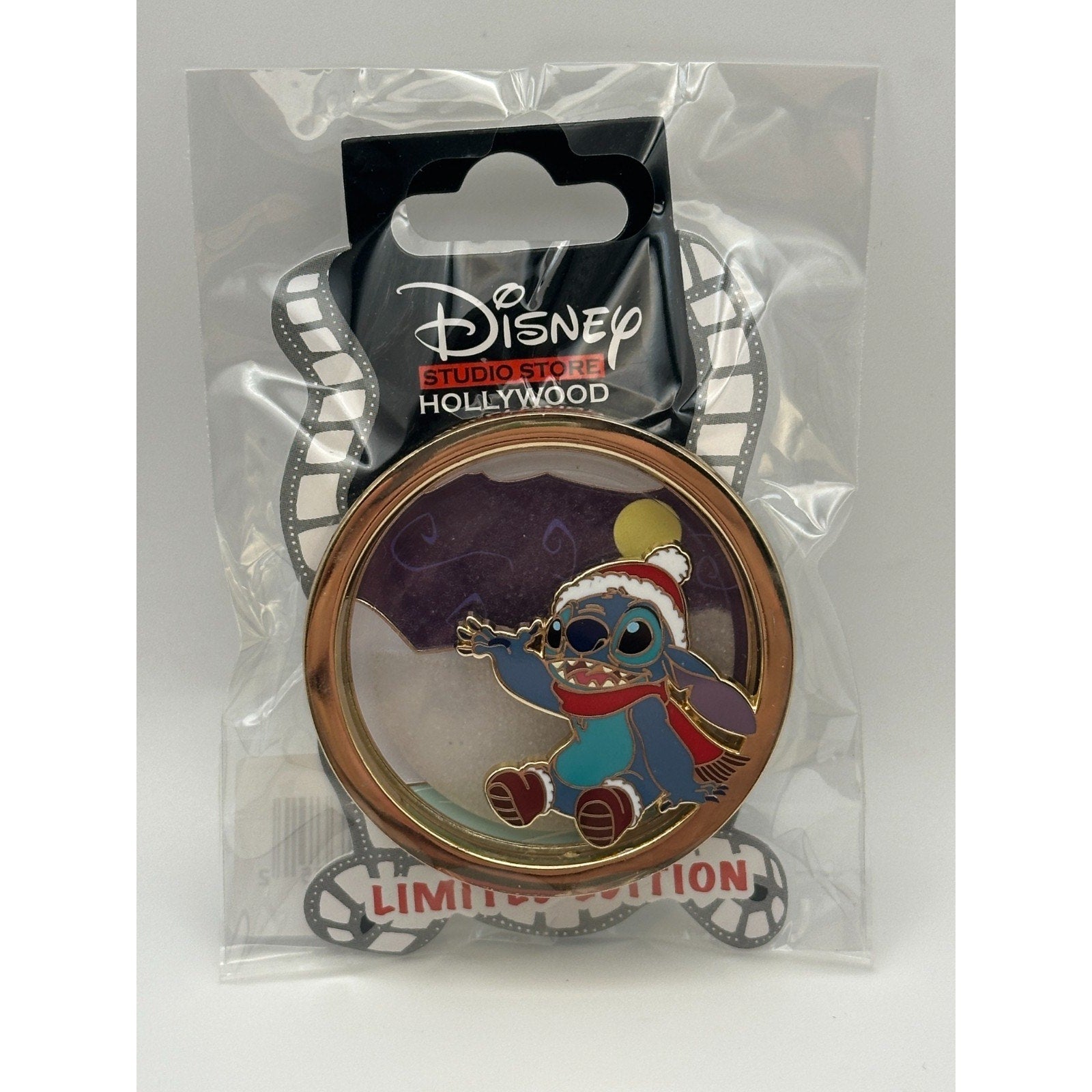 Stitch DSSH Winter Series Pin - LE 400 In Hand – Pins and Wishes