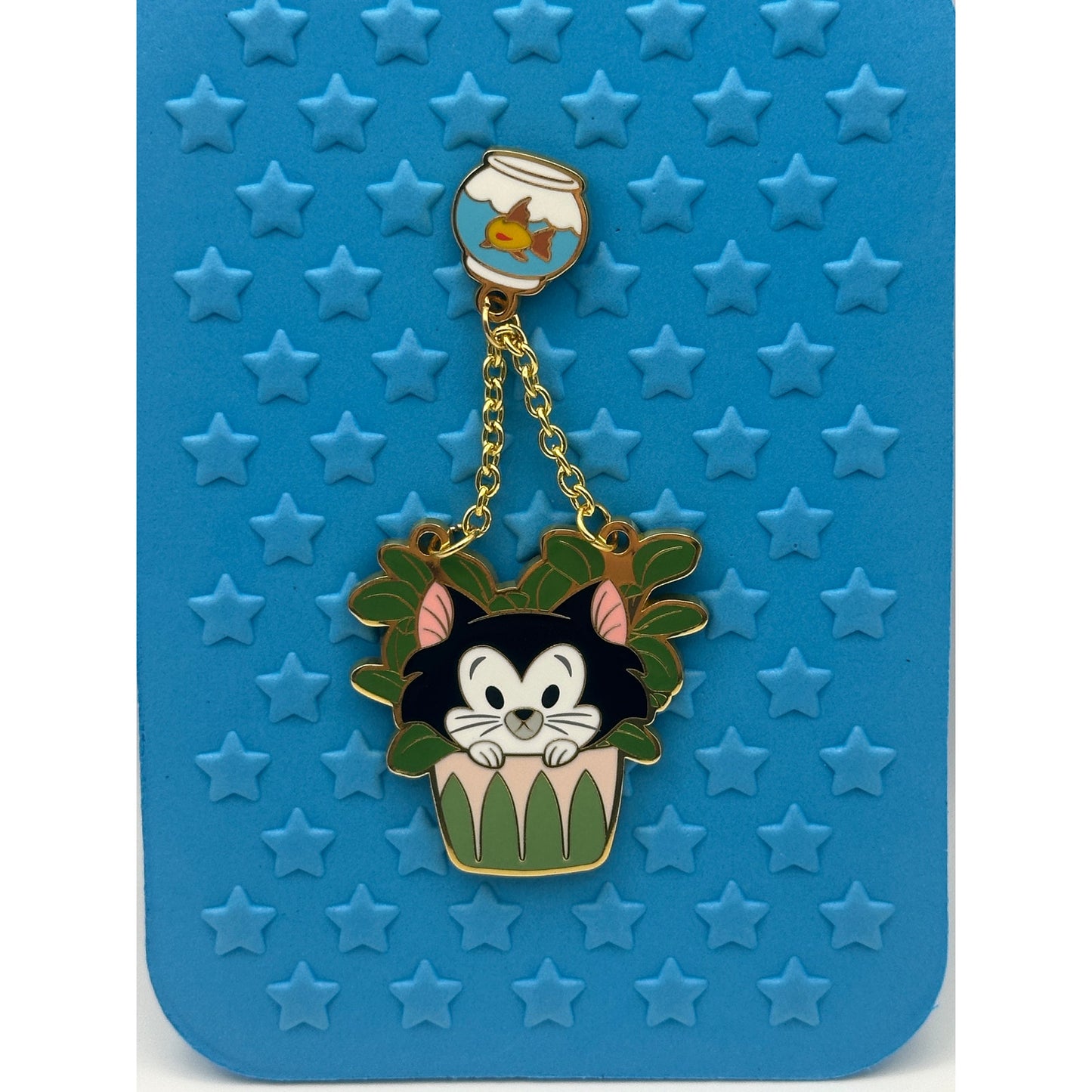 Figaro Boxlunch Pin - Disney Cats in Planters Blind Box Enamel Pin