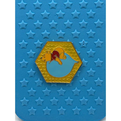 Riding on a Blue Balloon - Winnie the Pooh 60th Puzzle Mystery Set