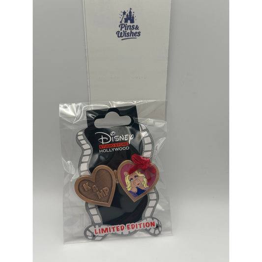 DSSH DSF - Miss Piggy - Disney Love Lockets - Disney Studio Store Hollywood