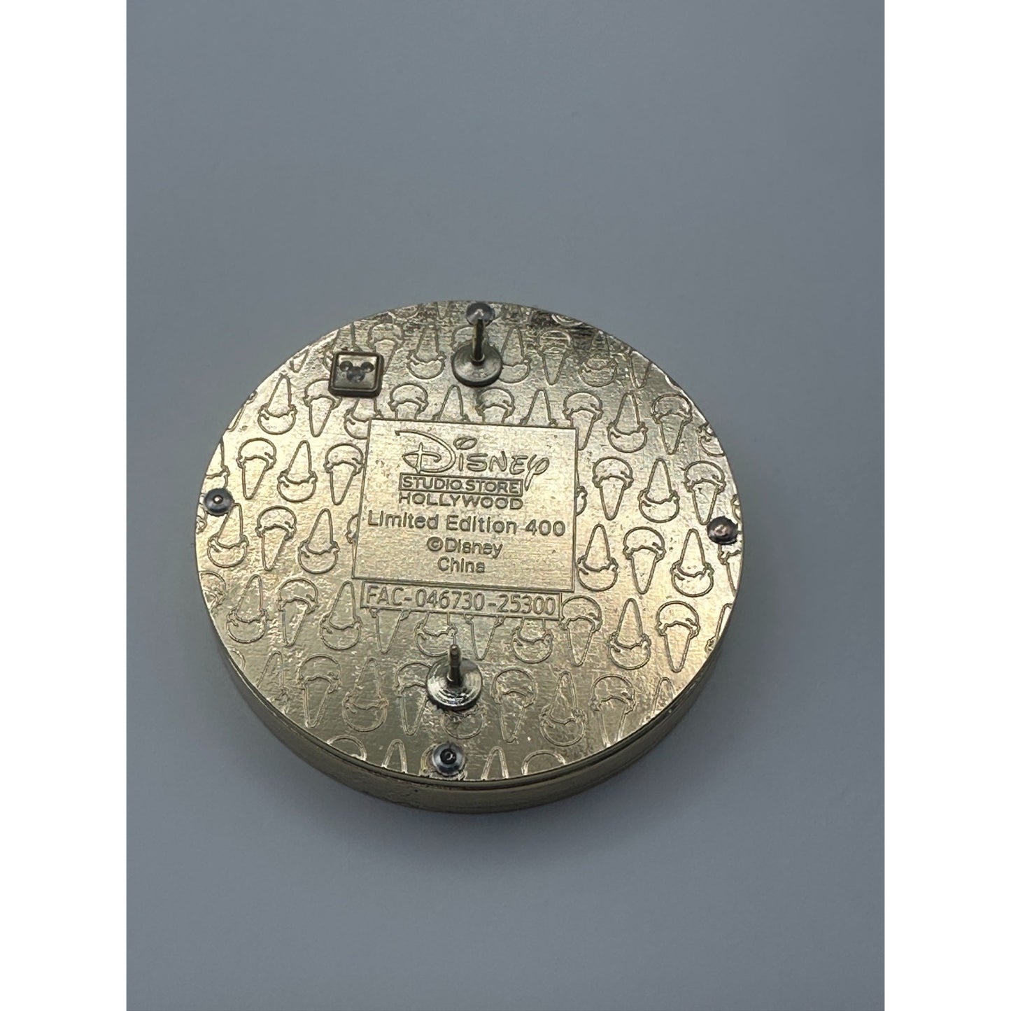 Lady - DSSH Winter Series Pin - LE 400 In Hand - Disney Pin