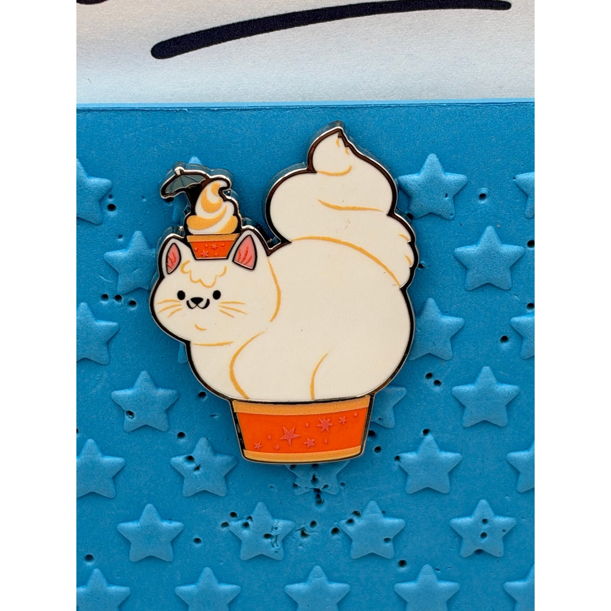 Disney Cats & Dogs in Halloween Costumes Pin - Dole Whip Cat Pin