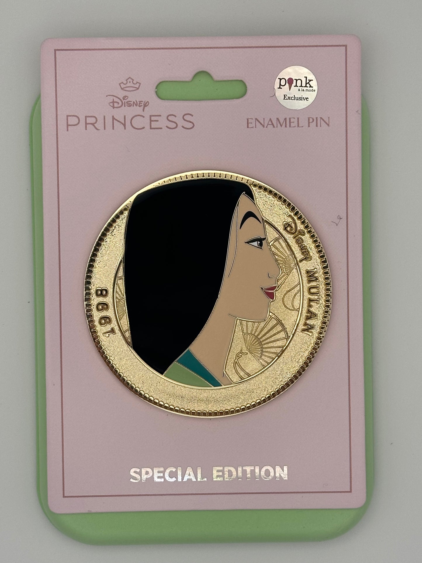 Disney PALM Mulan Coin Jumbo Pin | Special Edition 300 | Pins and Wishes