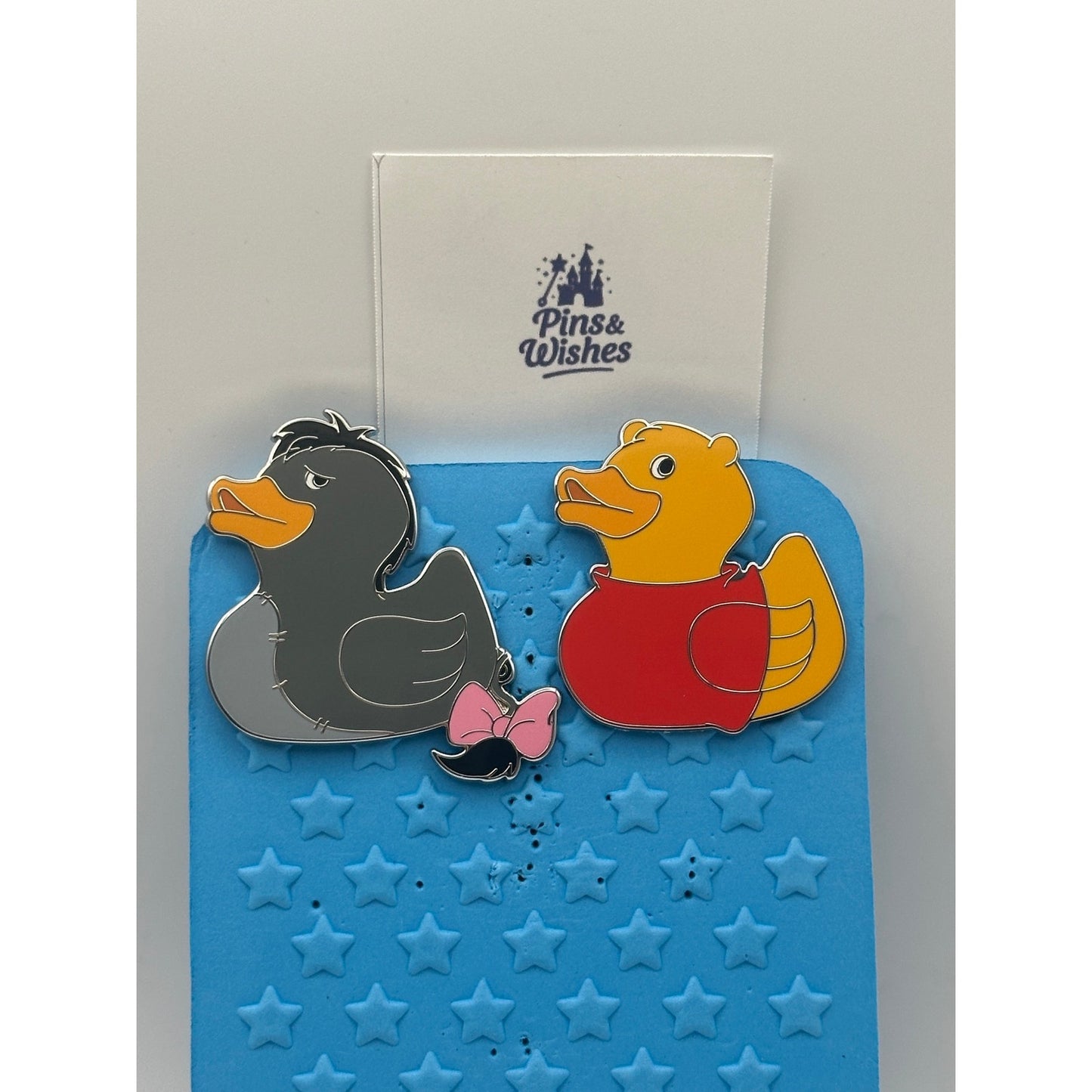 Pooh & Eeyore Disney Pin - Ducks of Disney Mystery Collection - Series 2
