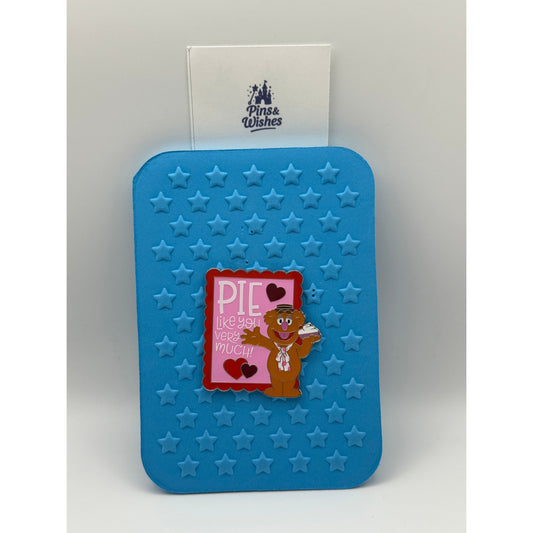 Fozzie Bear - Pie like you very much! Happy Valentine's Day Mystery Pin LR