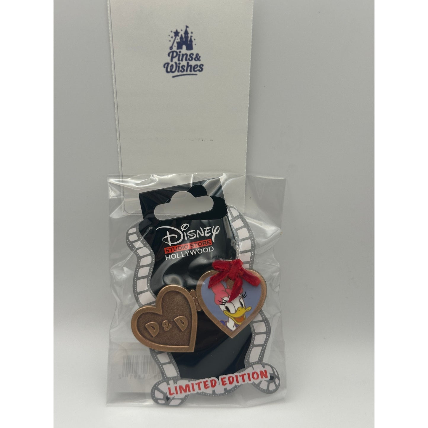 DSSH DSF - Daisy Duck - Disney Love Lockets - Disney Studio Store Hollywood