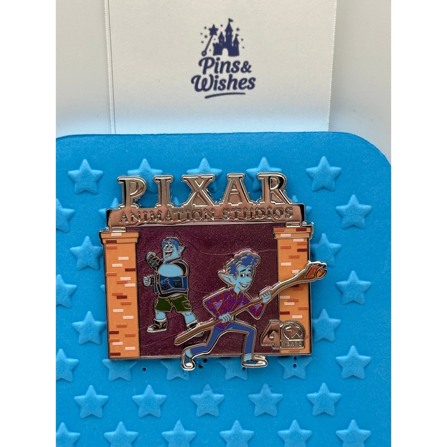 Disney Onward Pin – Pixar 40 Years LE 700 Ian Barley Pin