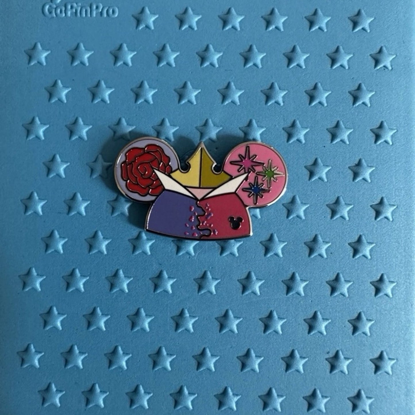 Disneyland Hidden Disney Hidden Mickey Wave B Sleeping Beauty Ear Hat Chaser